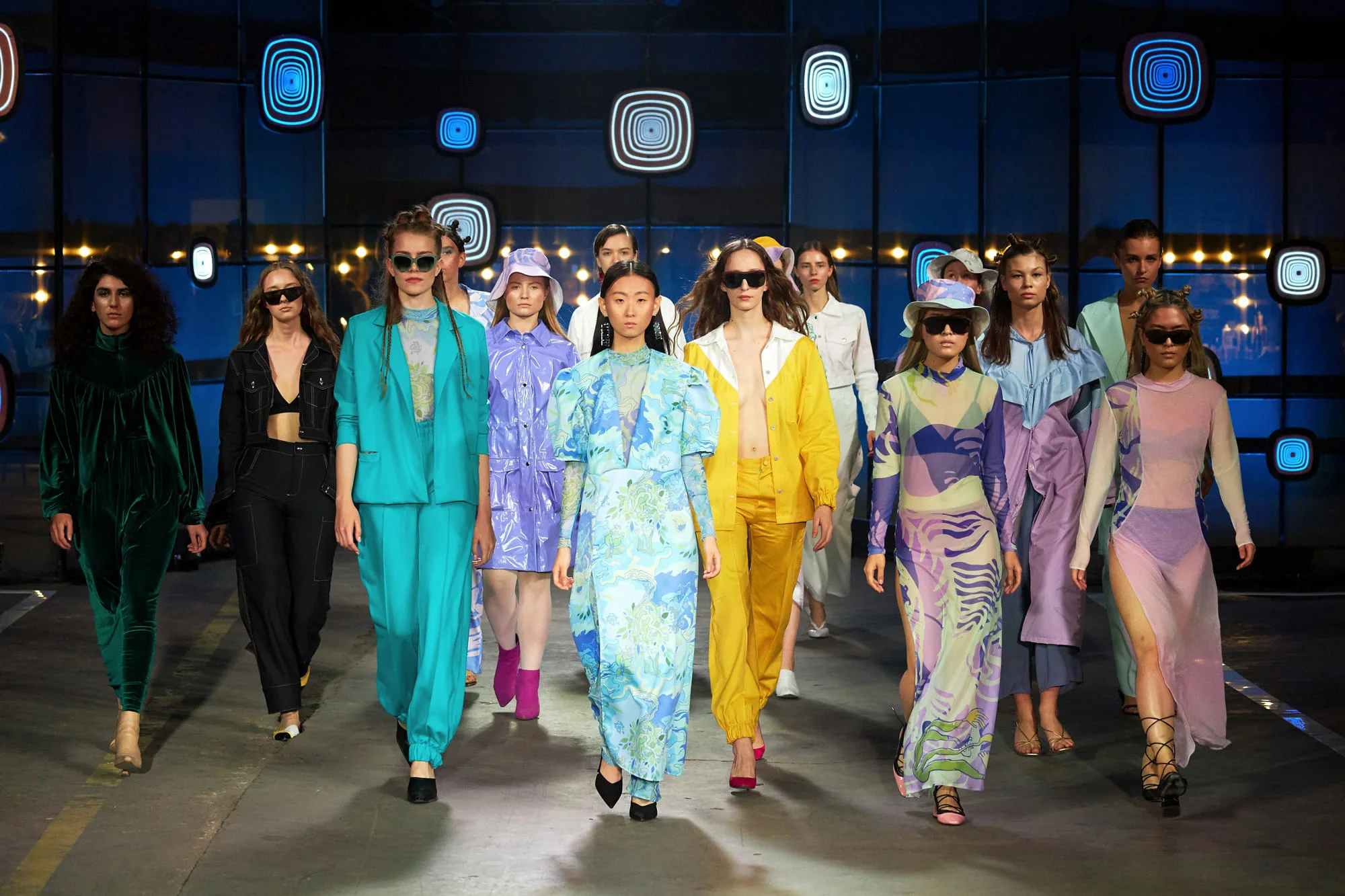 websites for fashion